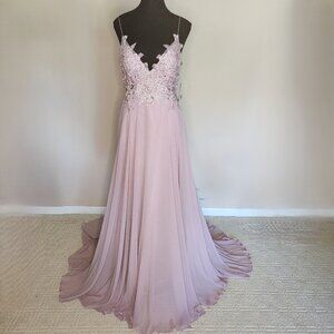 Zoey Grey Style 32754 A line Blush Pink Mauve Chiffon Formal Dress NWT Size 8